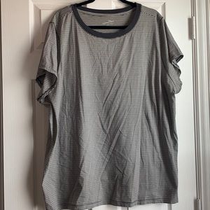 Universal Thread striped tee 4X